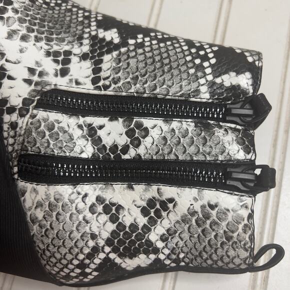 Mix No 6 Black & Gray Faux Leather Reptile Snakeskin Zippered Ankle Boots 7.5 - Picture 12 of 13